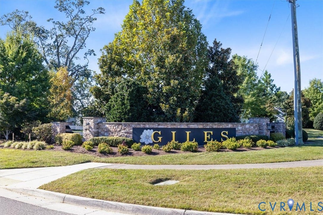 9129 Spring Green Loop, Mechanicsville, VA 23116 Entrance to Giles neighborhood is across from Atlee High School