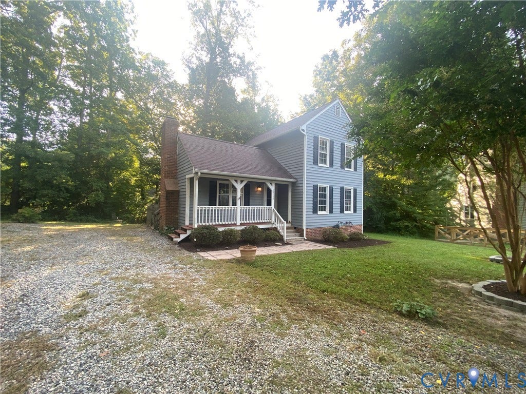 10700 Hunters Landing Court, Chesterfield, VA 23832 10700 Hunters Landing Court, Chesterfield, VA 23832