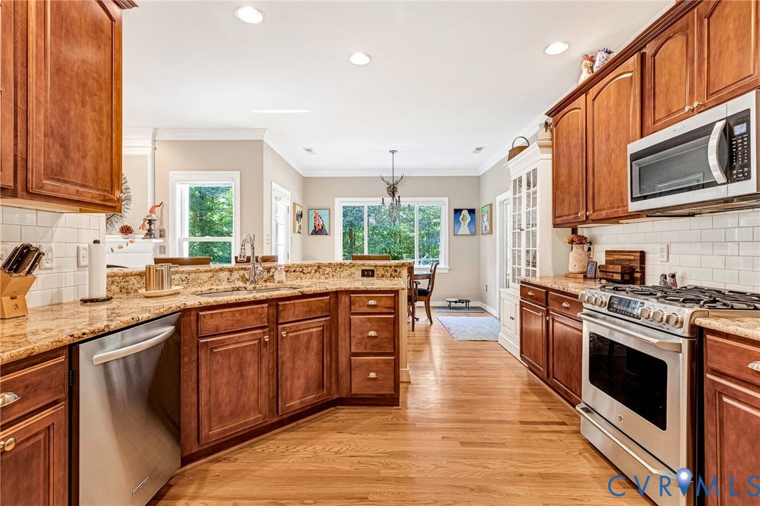 360 Laurel Drive, Aylett, VA 23009 Wood-finish flooring, recessed lighting, and granite countertops
