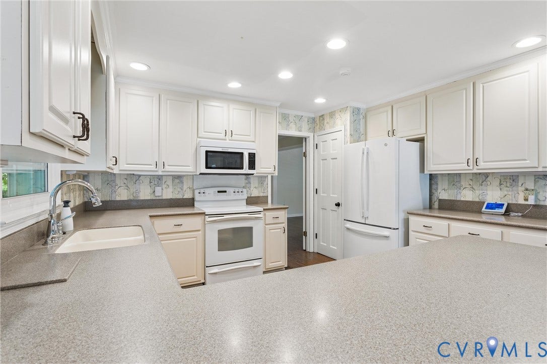 75 Knollwood Drive, Newport News, VA 23608 75 Knollwood Drive, Newport News, VA 23608