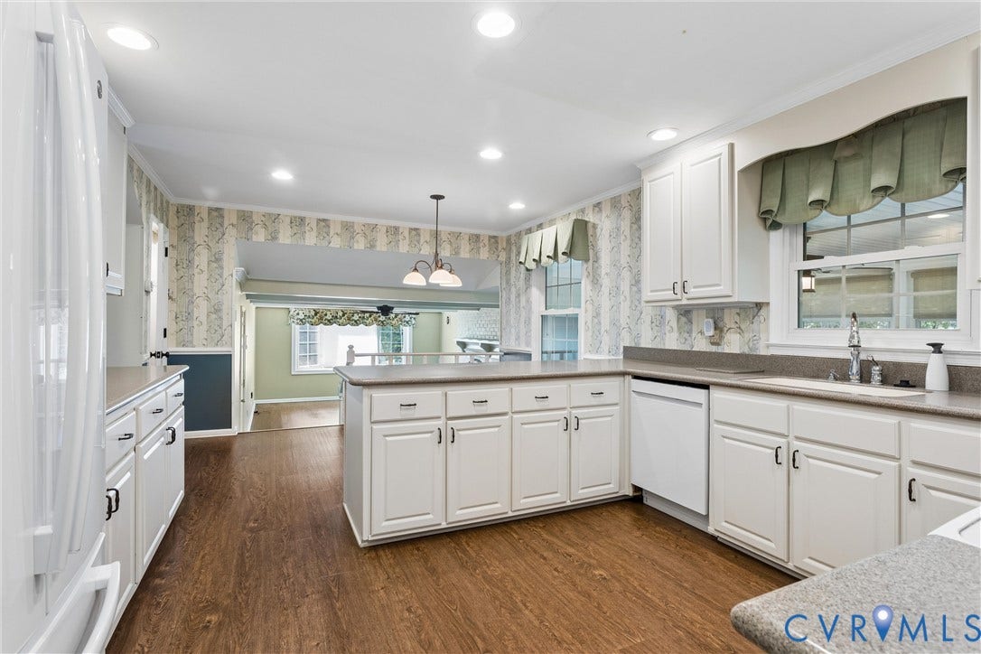 75 Knollwood Drive, Newport News, VA 23608 75 Knollwood Drive, Newport News, VA 23608