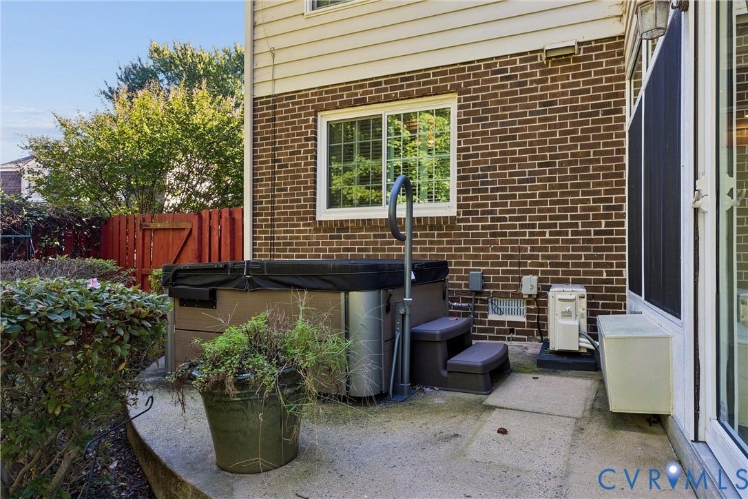 75 Knollwood Drive, Newport News, VA 23608 75 Knollwood Drive, Newport News, VA 23608