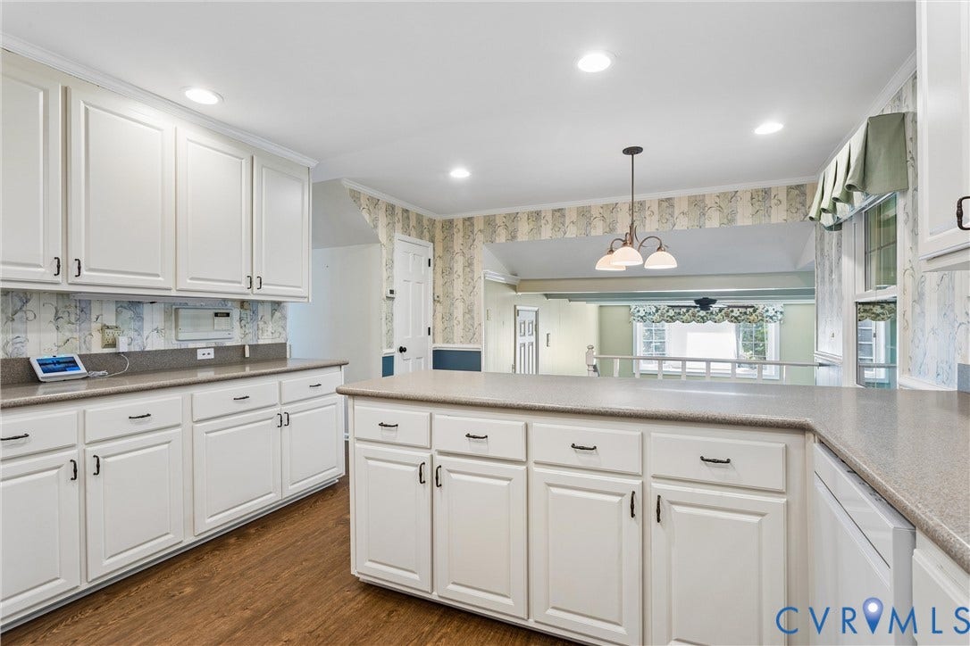 75 Knollwood Drive, Newport News, VA 23608 75 Knollwood Drive, Newport News, VA 23608