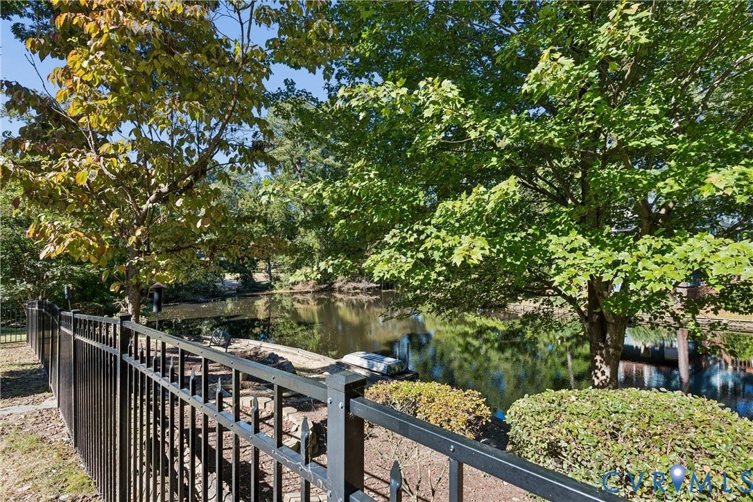 75 Knollwood Drive, Newport News, VA 23608 75 Knollwood Drive, Newport News, VA 23608