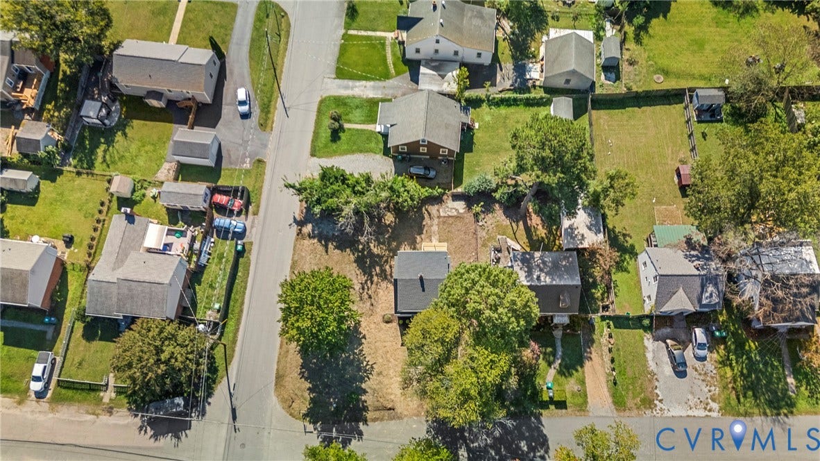 2601 Greenway Avenue, Lakeside, Henrico, VA 23228 Aerial perspective featuring a detached residential structure, mature perimeter trees, and direct street access