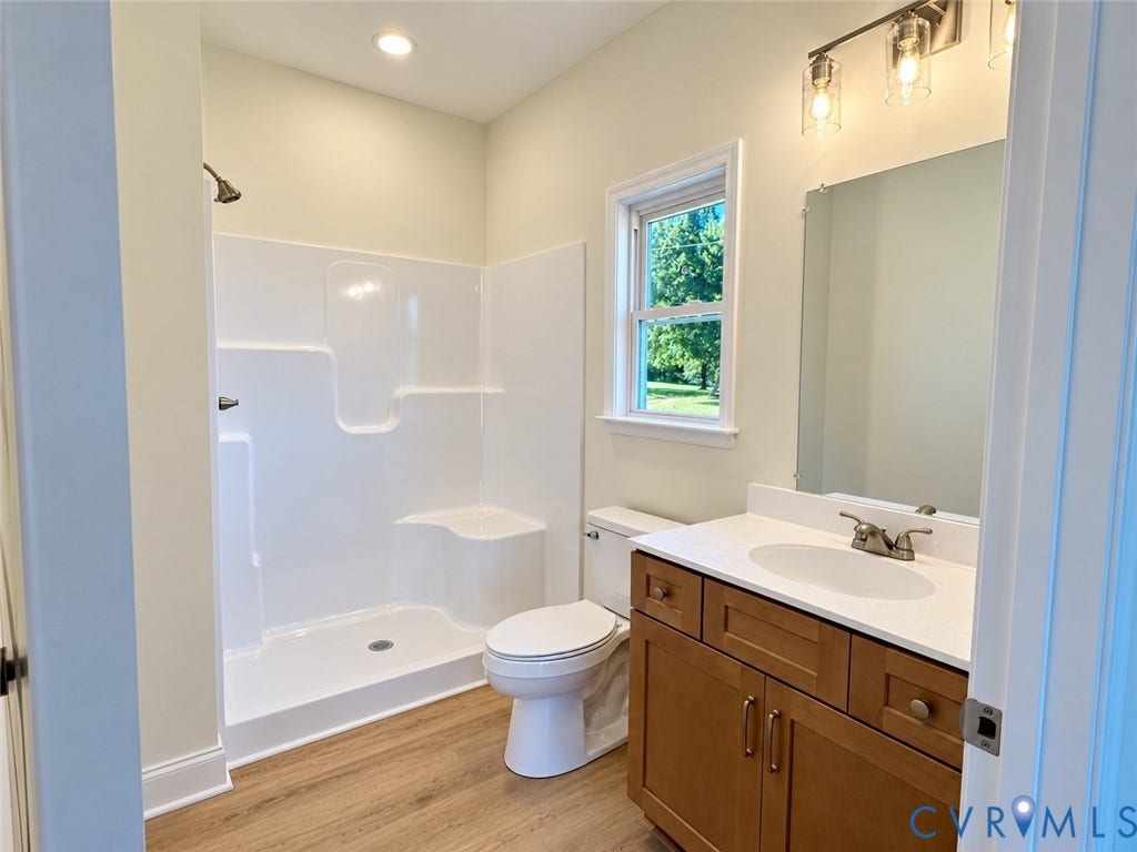 46 Atkins Road, Farmville, VA 23901