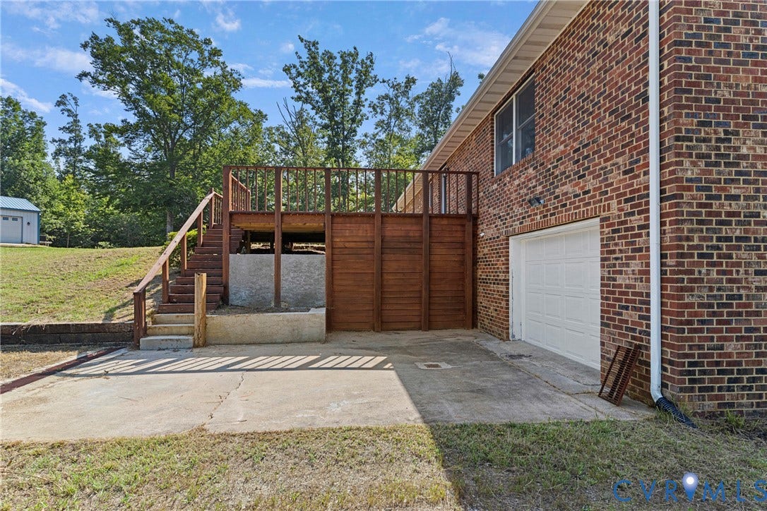 500 Parr Drive, Tappahannock, VA 22560 500 Parr Drive, Tappahannock, VA 22560