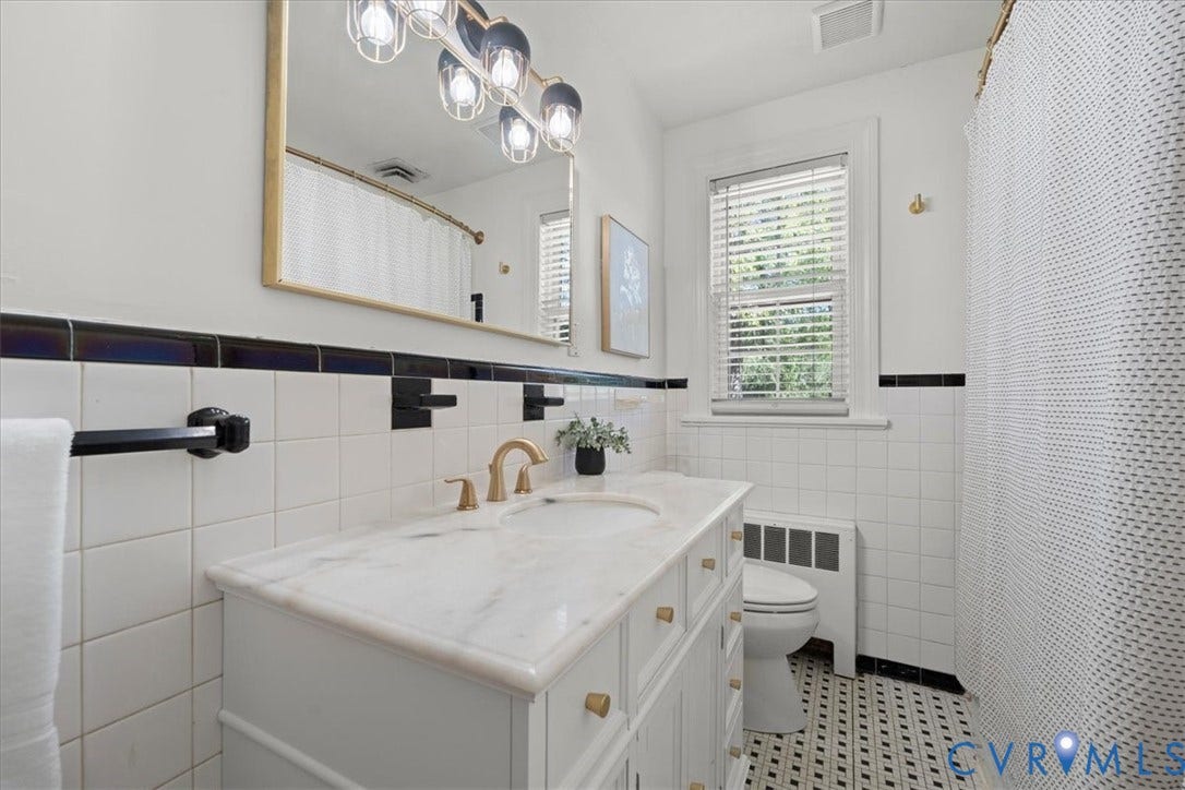 3811 Hill Monument Parkway, Richmond, VA 23227