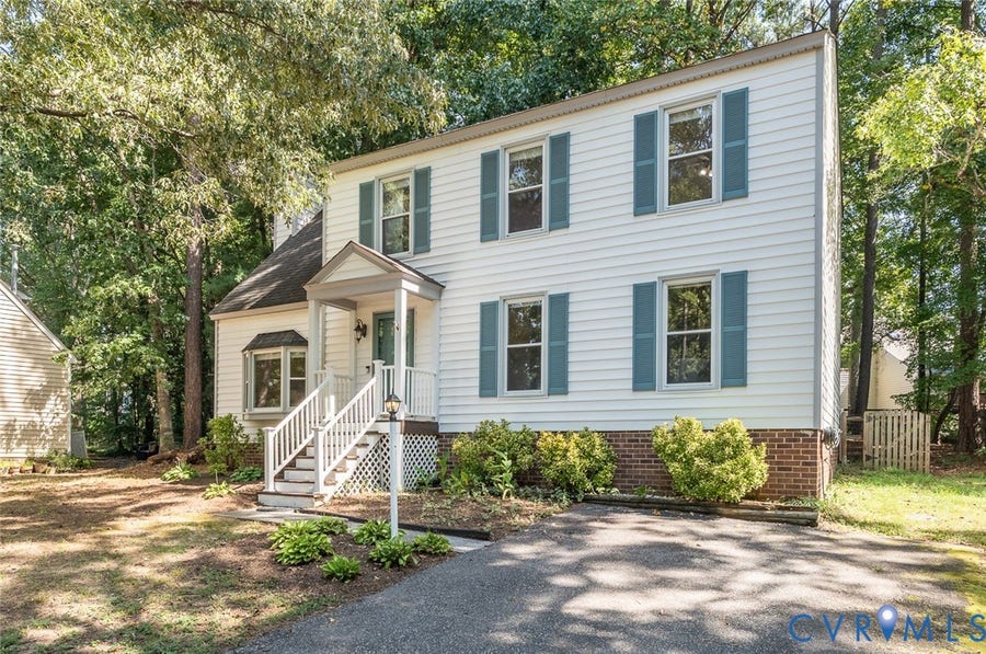 Property photo for 2305 Turtle Hill Court, Chesterfield, VA