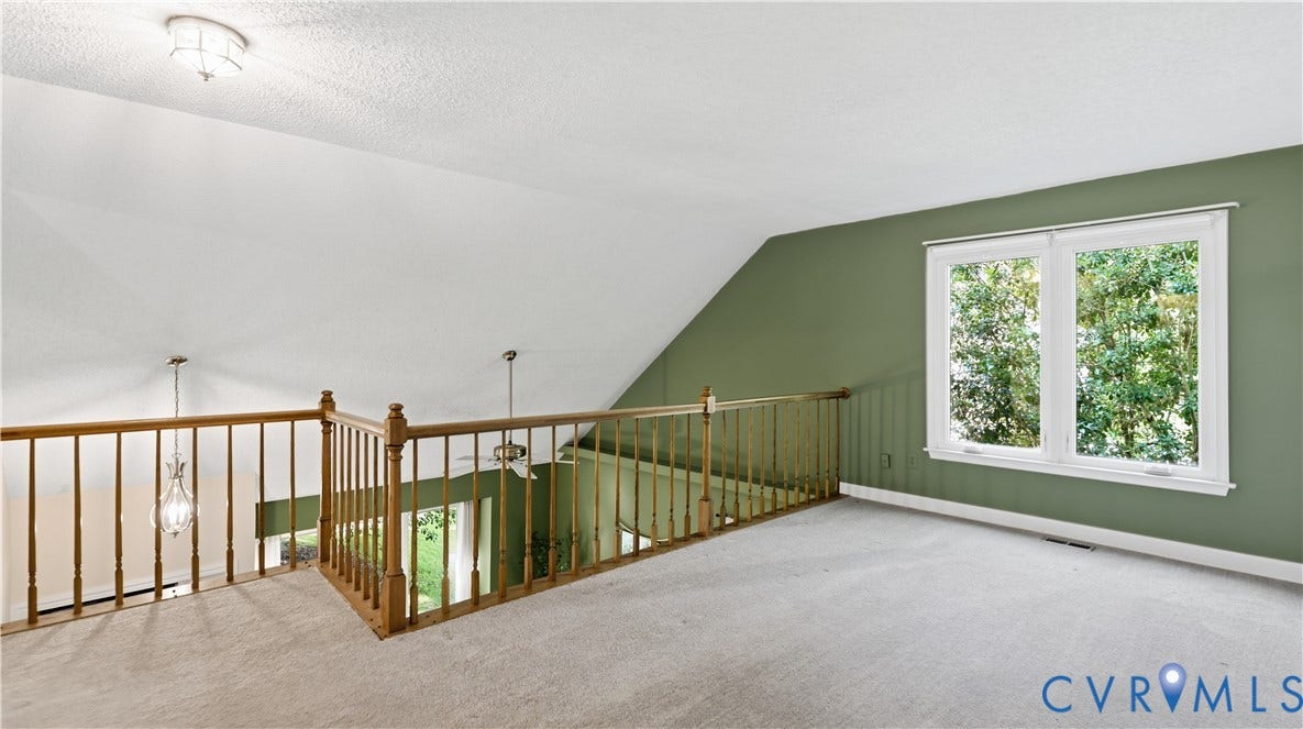 A bright & flexible retreat