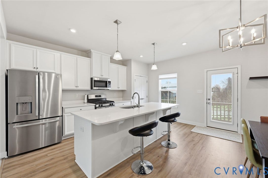 Beautiful kitchen with Stainless appliances and granite countertops
