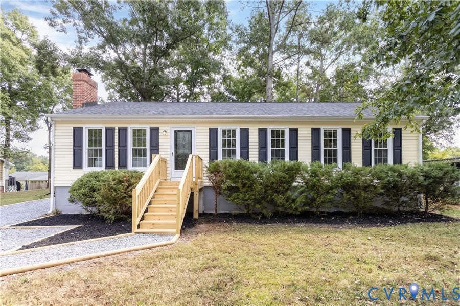 Property photo for 10019 Post Horn Drive, North Chesterfield, VA