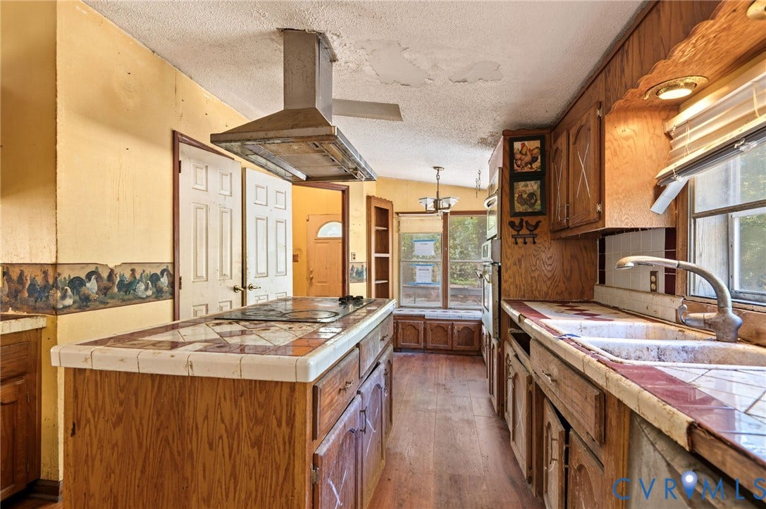 10725 Merchants Hope Road, North Prince George, VA 23860