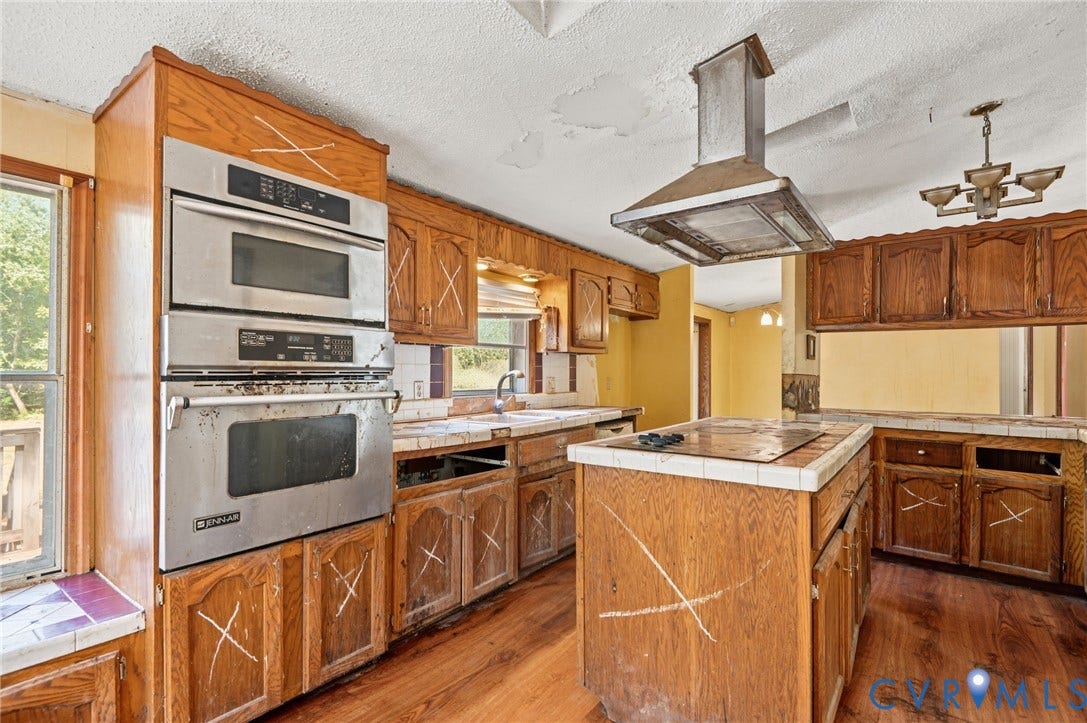 10725 Merchants Hope Road, North Prince George, VA 23860