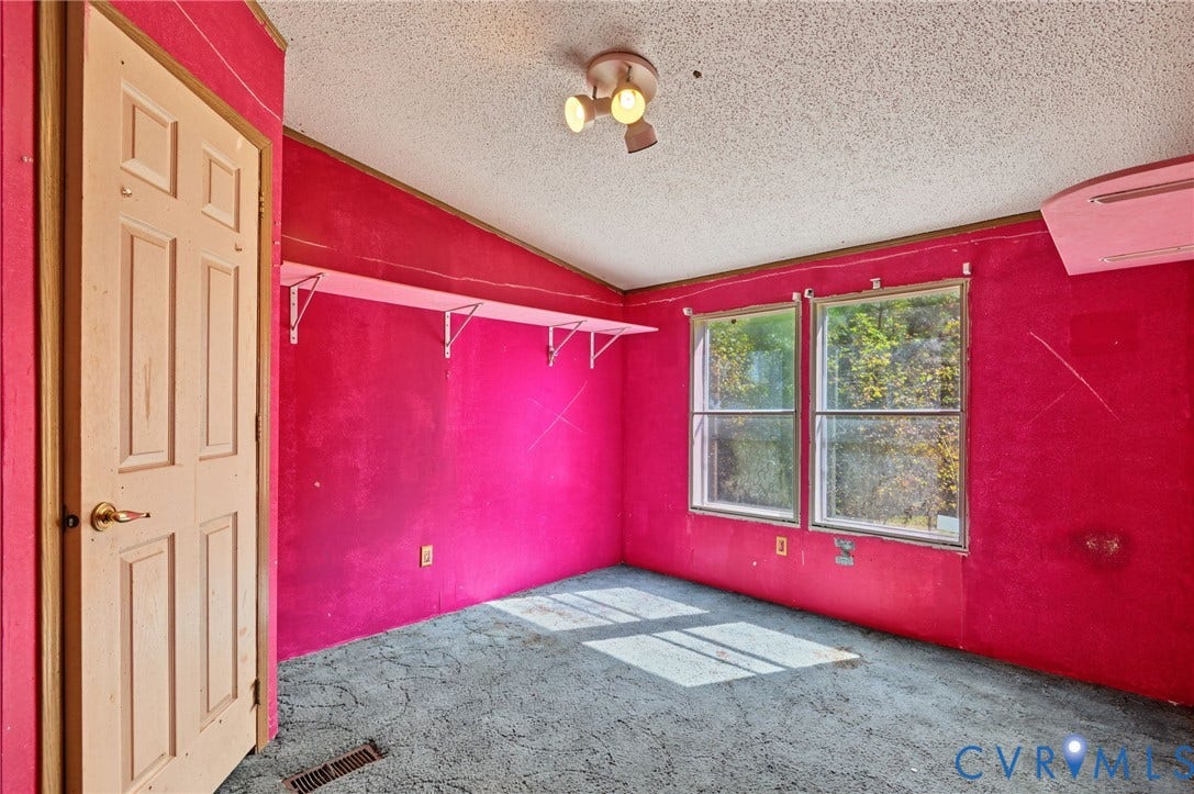 10725 Merchants Hope Road, North Prince George, VA 23860