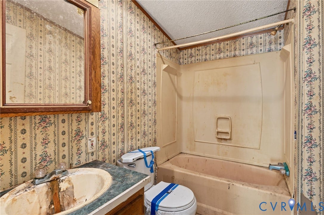 10725 Merchants Hope Road, North Prince George, VA 23860