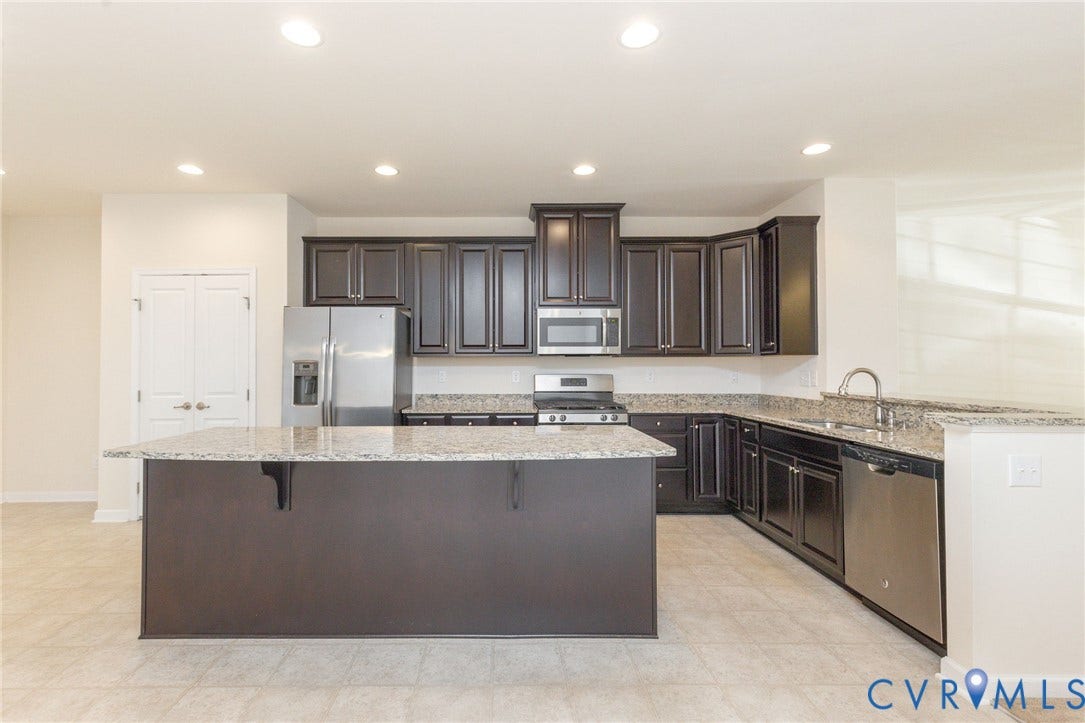 8084 Creekside Village Drive, Mechanicsville, VA 23111 8084 Creekside Village Drive, Mechanicsville, VA 23111