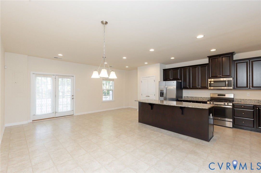 8084 Creekside Village Drive, Mechanicsville, VA 23111 8084 Creekside Village Drive, Mechanicsville, VA 23111