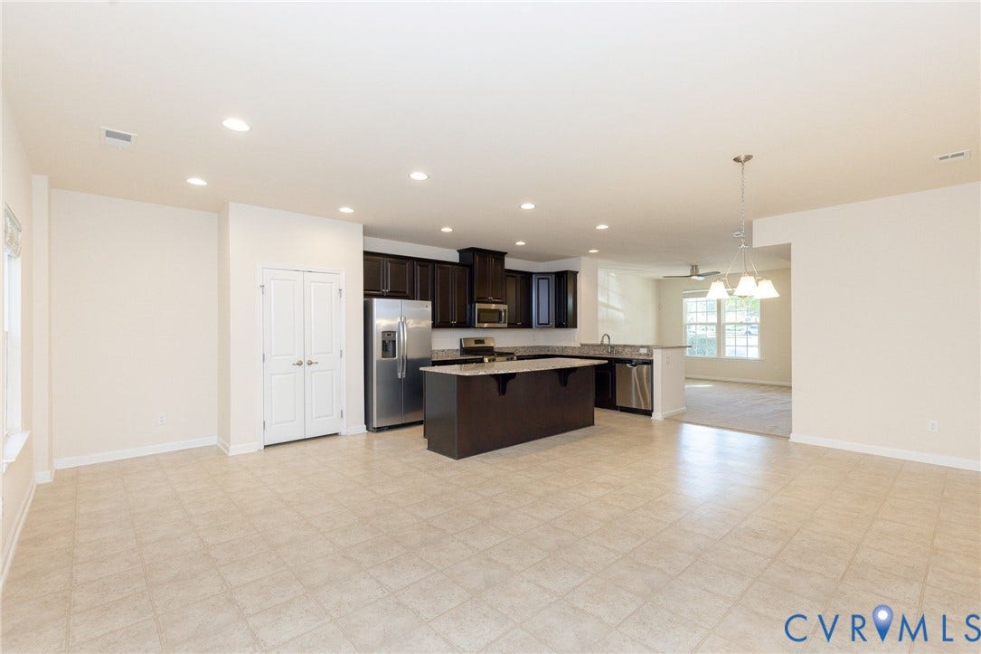 8084 Creekside Village Drive, Mechanicsville, VA 23111 8084 Creekside Village Drive, Mechanicsville, VA 23111