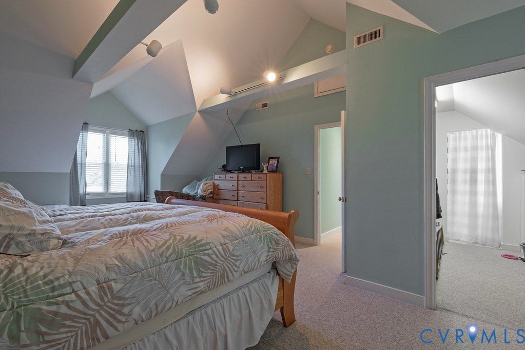 130 Berryville Shores Drive, Deltaville, VA 23043