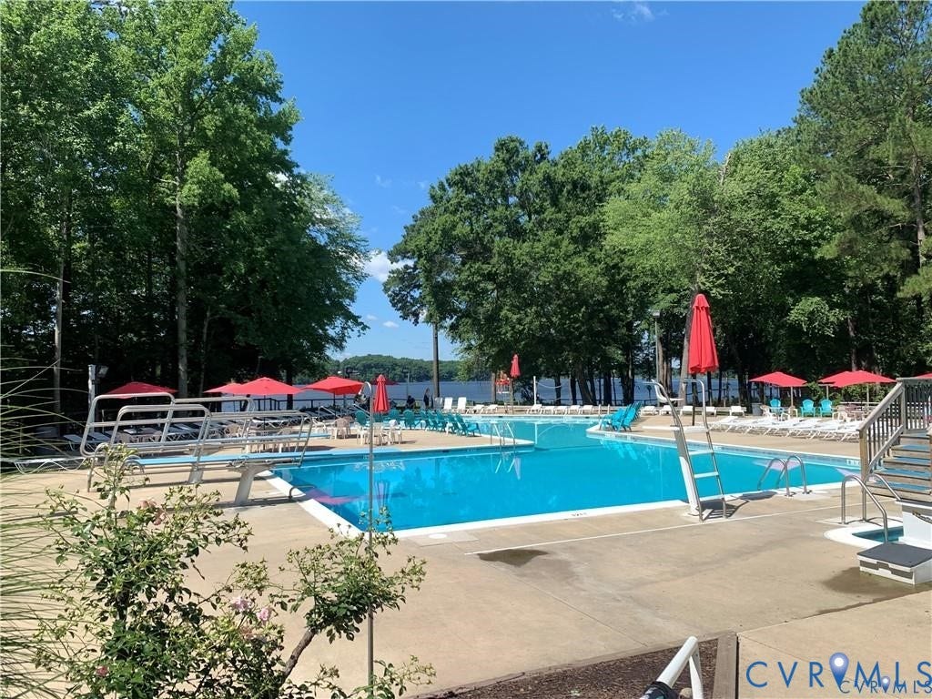 13303 Thornridge Lane, Brandermill, Midlothian, VA 23112