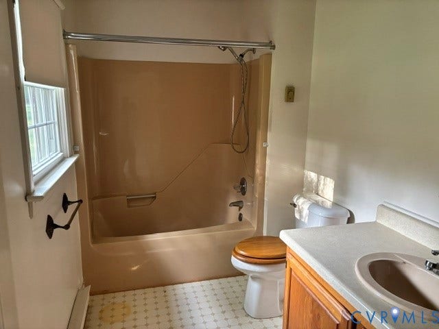 8396 Arnold Road, Mechanicsville, VA 23111