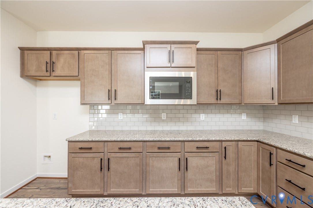 18365 Palisades Court, Palisades Cove, Moseley, VA 23120