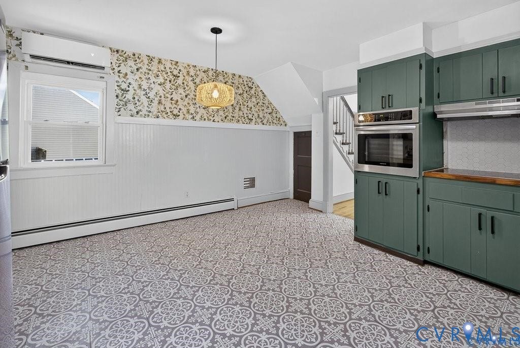 912 Francis Road, Glen Allen, VA 23059 912 Francis Road, Glen Allen, VA 23059