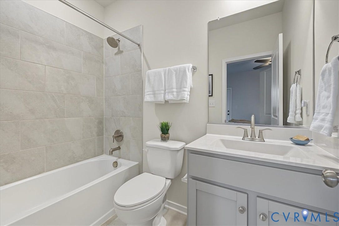 1900 Roseneath Road, #U4B, Richmond, VA 23230 1900 Roseneath Road, #U4B, Richmond, VA 23230
