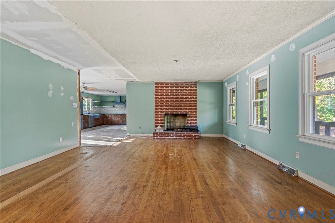 2305 Country Lane, Maidens, VA 23102