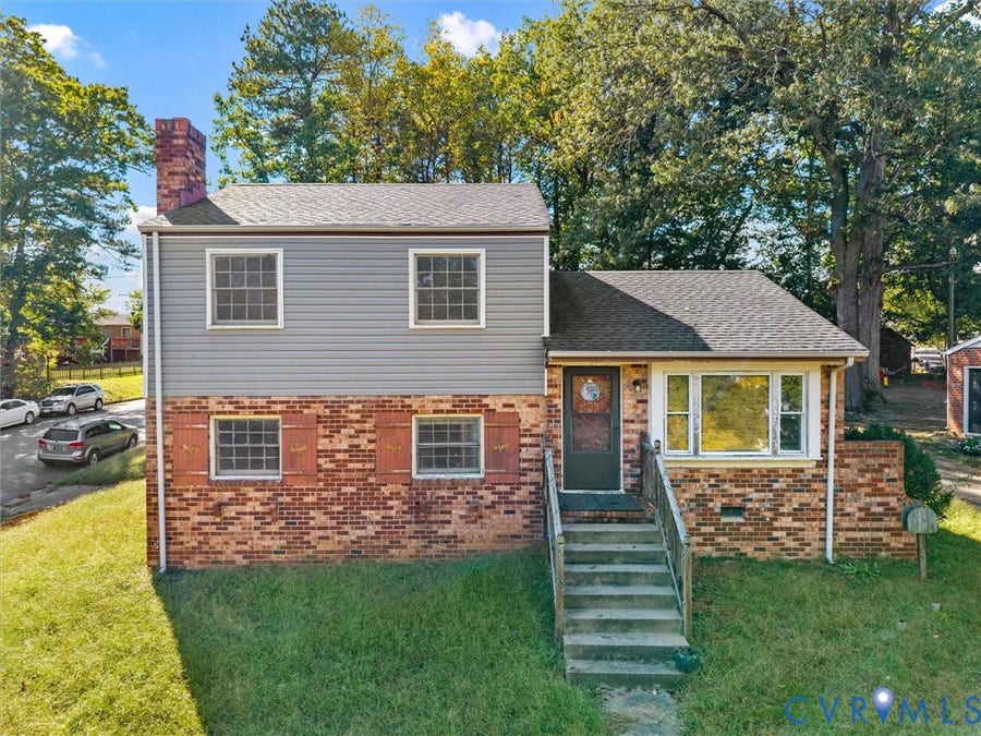 Property photo for 6424 Meadowburm Drive, North Chesterfield, VA