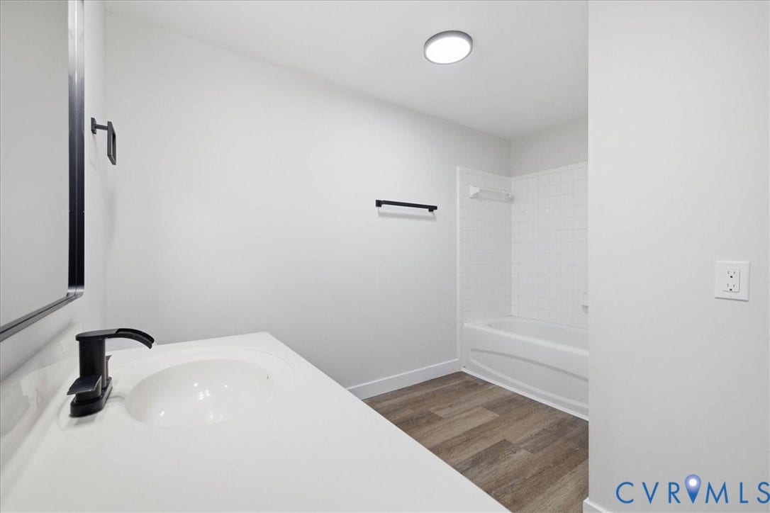 301 Beacon Ridge Drive, #104, Anchor Point, Hopewell, VA 23860