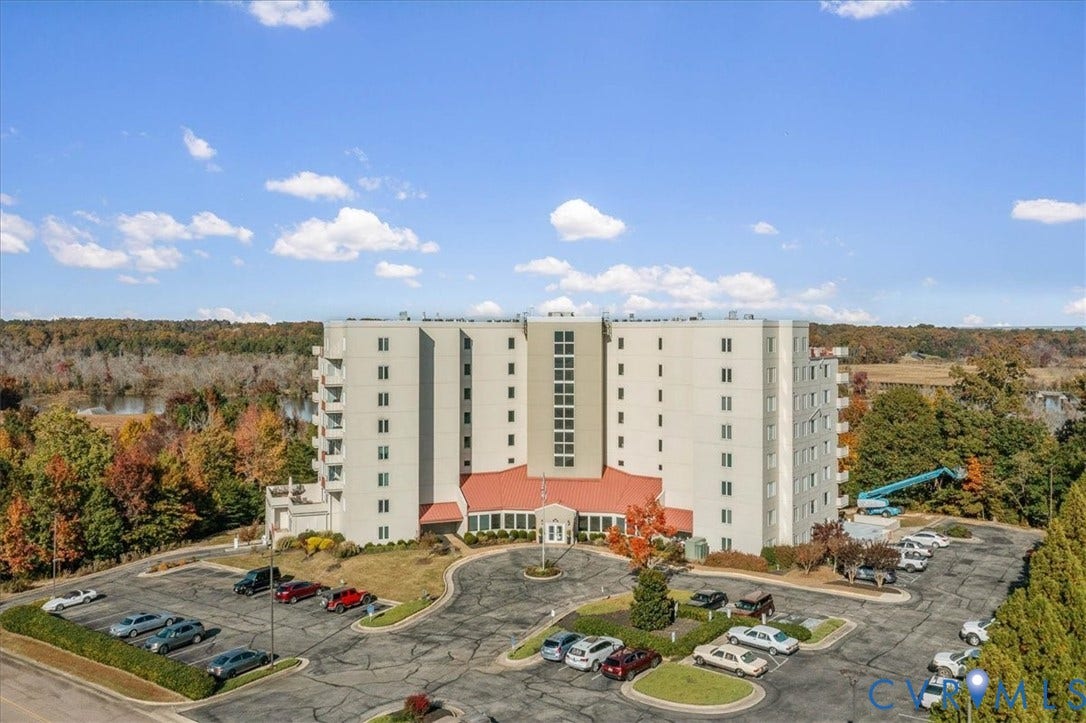 301 Beacon Ridge Drive, #104, Anchor Point, Hopewell, VA 23860