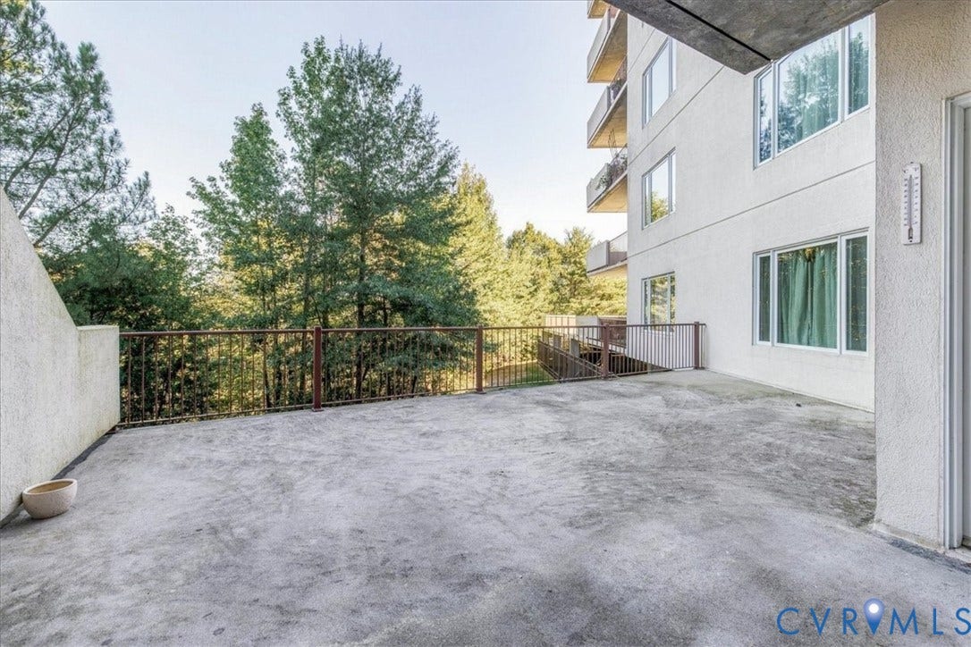 301 Beacon Ridge Drive, #104, Anchor Point, Hopewell, VA 23860