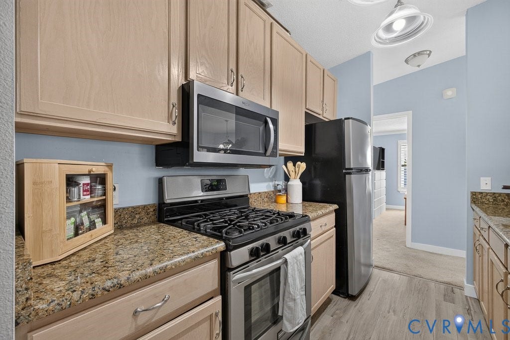 Stainless steel appliances all convey