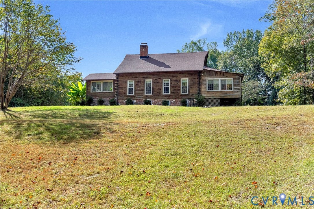 8328 Peaks Road, Hanover, VA 23069 back yard