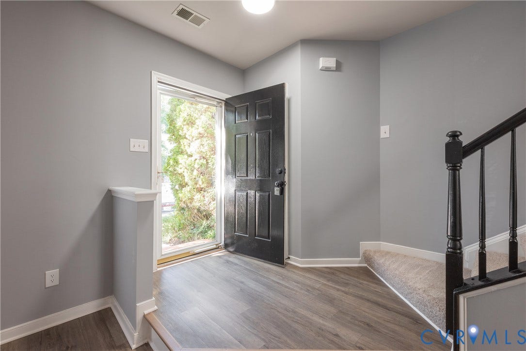 New flooring, paint and a coat closet