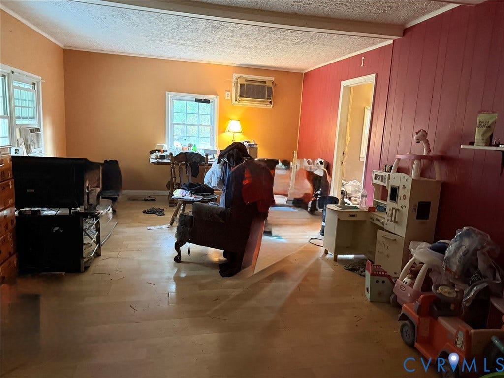 16517 Harrowgate Road, Chester, VA 23831