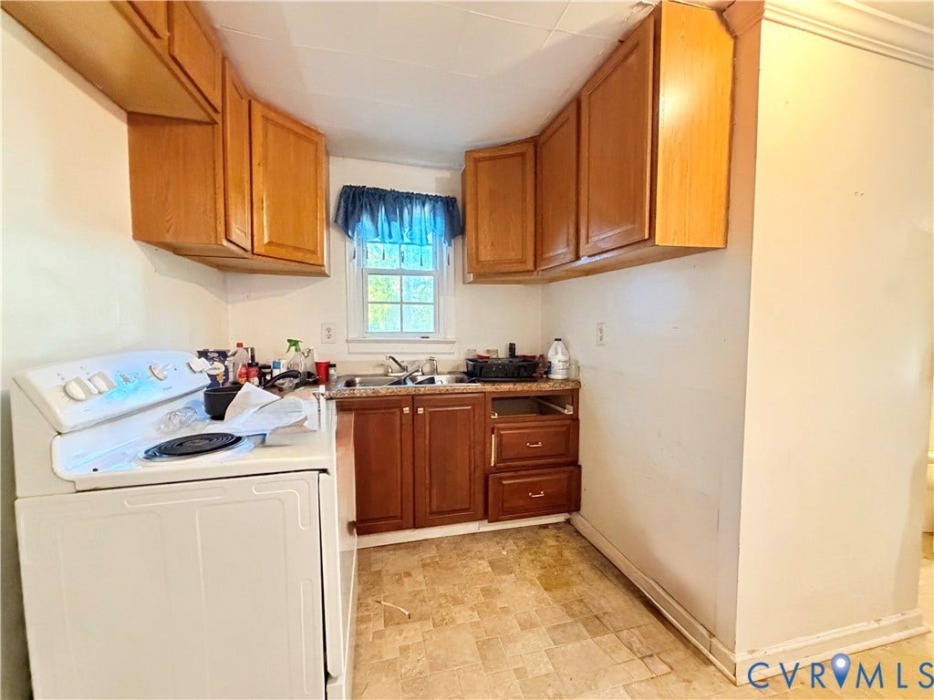 16517 Harrowgate Road, Chester, VA 23831