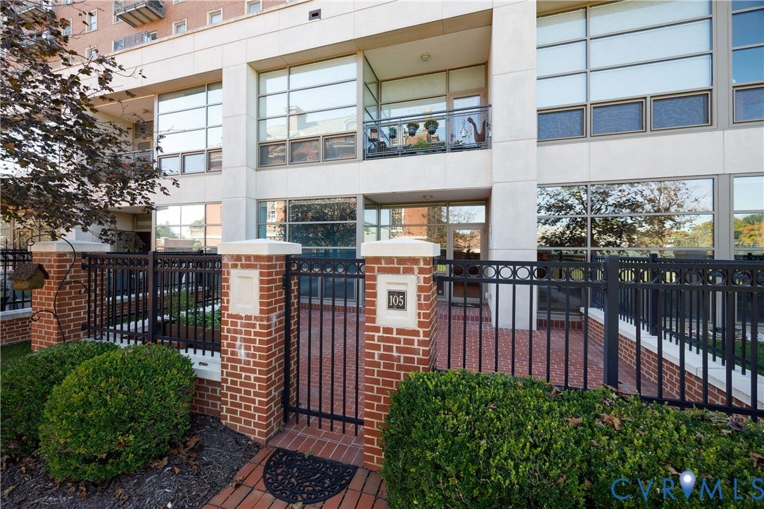 1350 Westwood Avenue, #U105, Ginter Park, Richmond, VA 23227 Rear entry