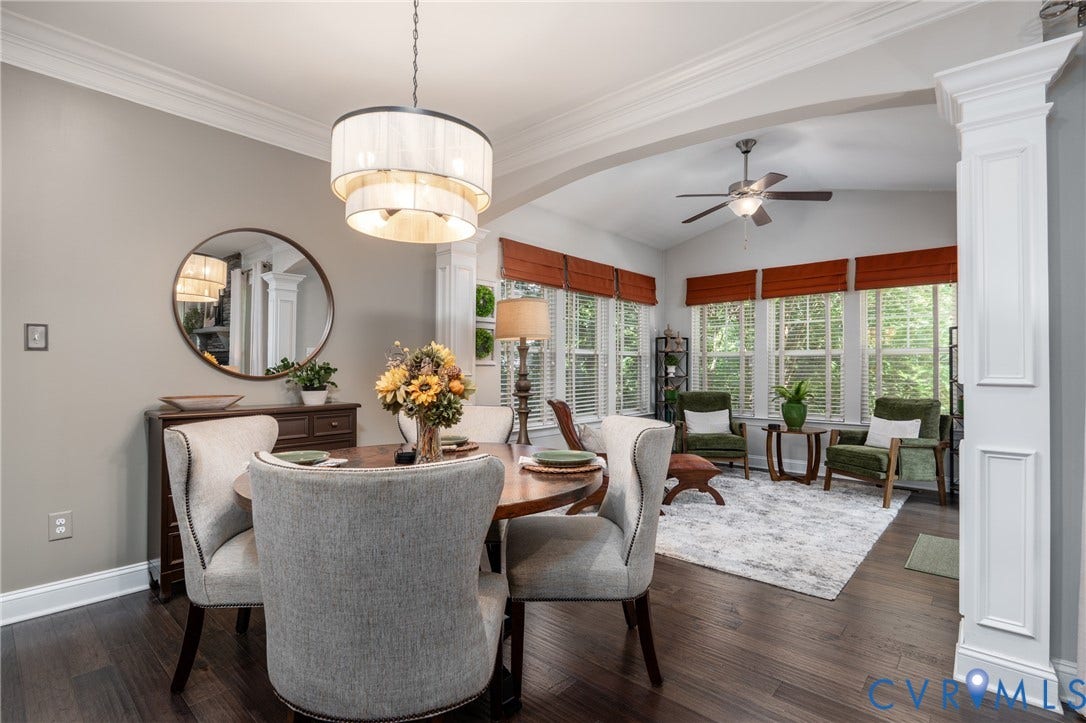 15412 Greenley Place, Hartridge At Harper's Mill, Chesterfield, VA 23832 A bright breakfast area provides a comfortable setting for morning coffee and everyday meals.