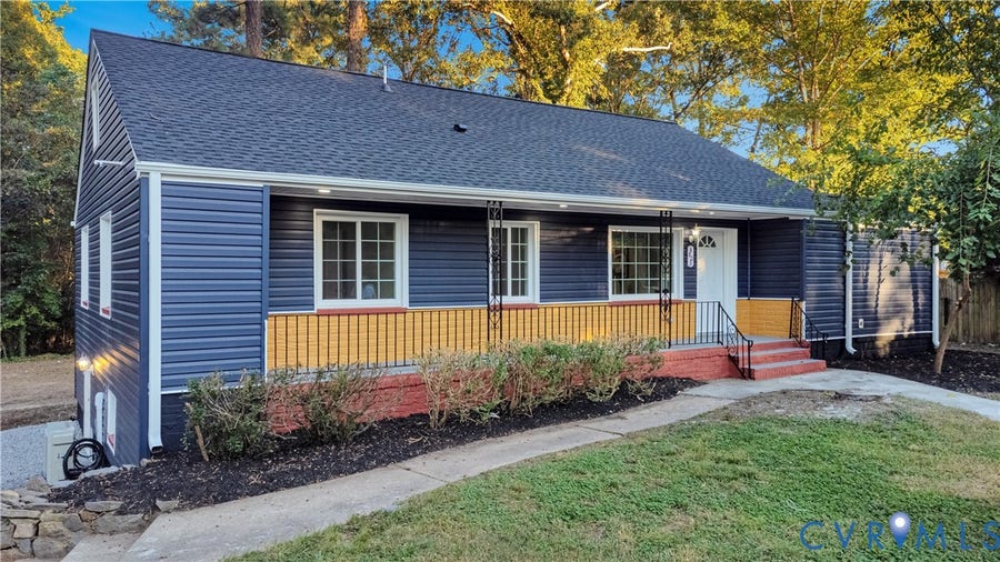 Property photo for 4803 Castlewood Road, North Chesterfield, VA