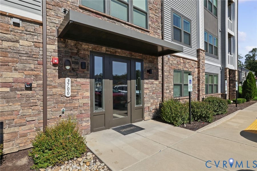 Property photo for 3700 Maze Runner Drive, #105, Midlothian, VA