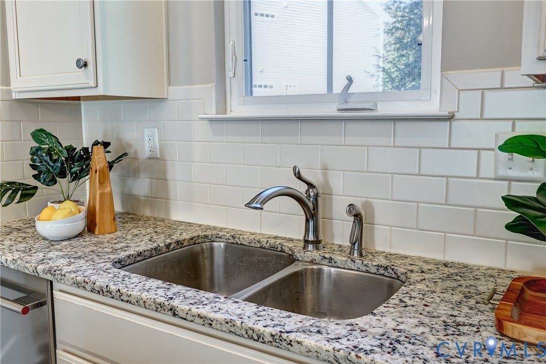 14800 Diamond Creek Terrace, Midlothian, VA 23113 Undermount, Dual basin stainless steel sink with arched fixture