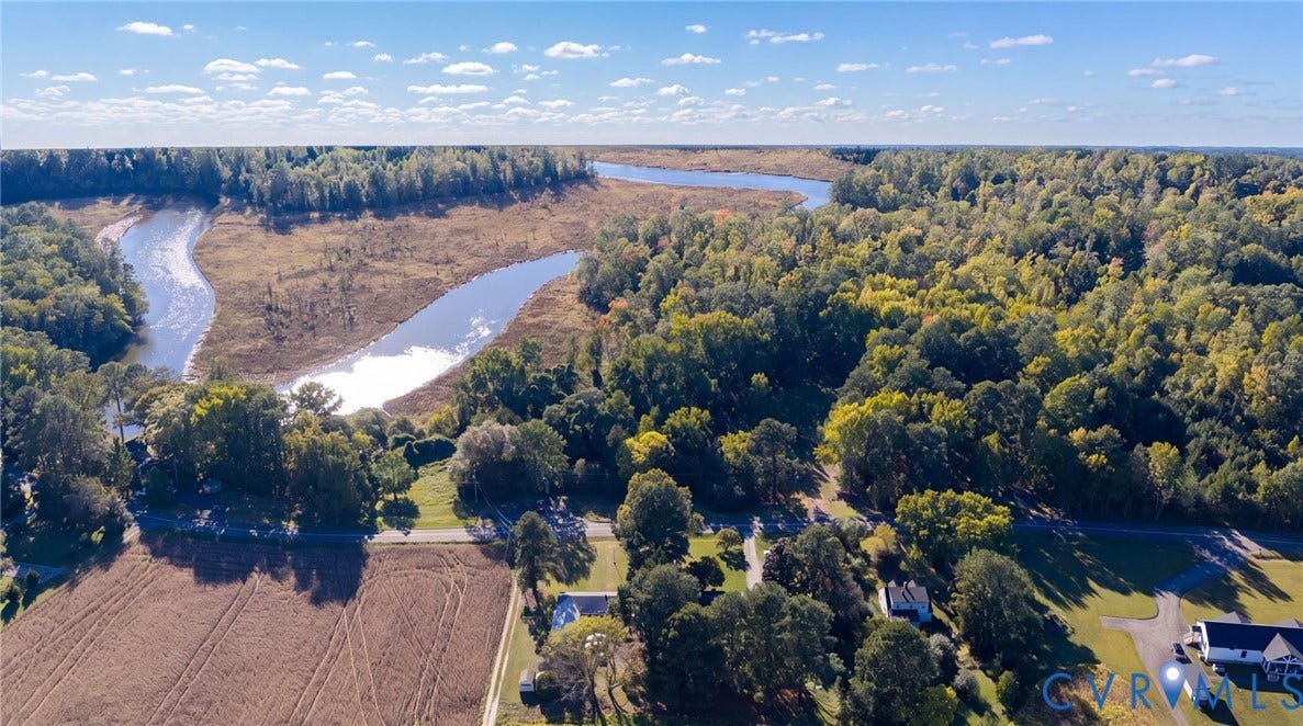 1239 Desha Road, Tappahannock, VA 22560 1239 Desha Road, Tappahannock, VA 22560