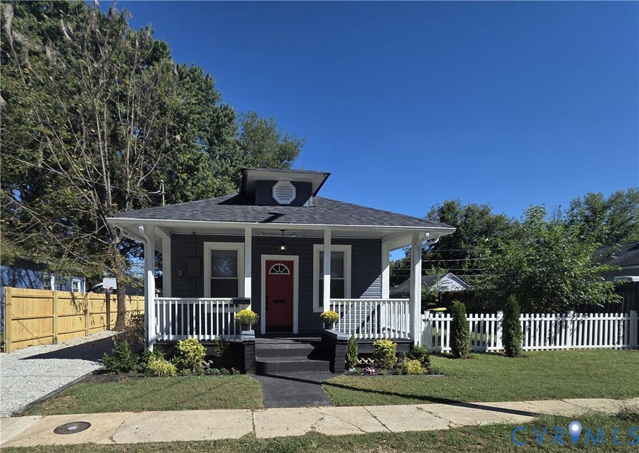 Property photo for 223 S 11th Avenue, Hopewell, VA