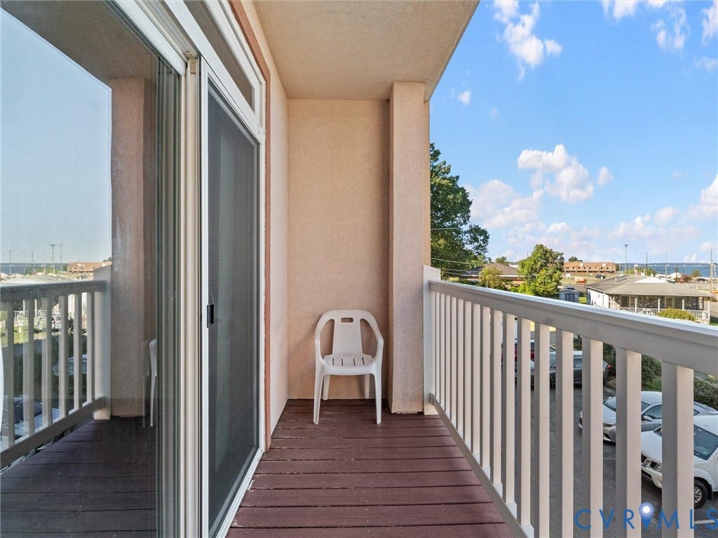 103 Irving Avenue, #203, Potomac Renaissance, Colonial Beach, VA 22443