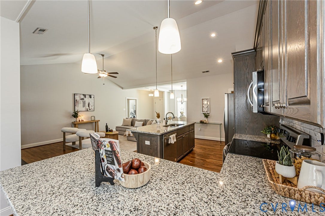 8079 Castle Grove Drive, Glen Allen, VA 23111 8079 Castle Grove Drive, Glen Allen, VA 23111
