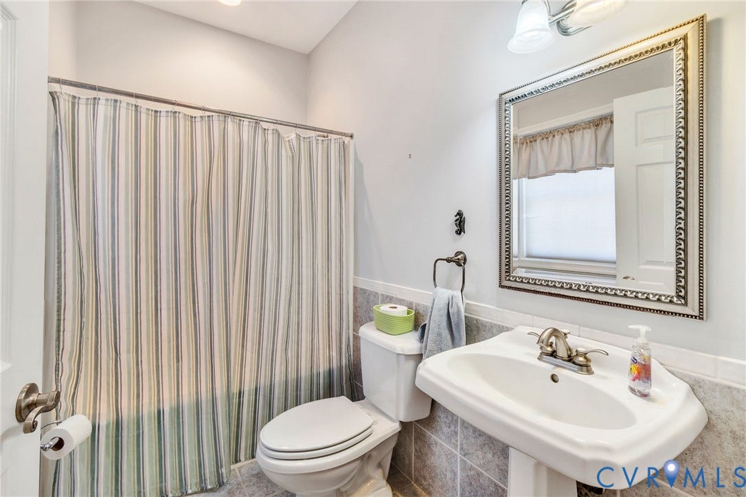 99 Whaley Lane, Town Of Reedville, Reedville, VA 22539