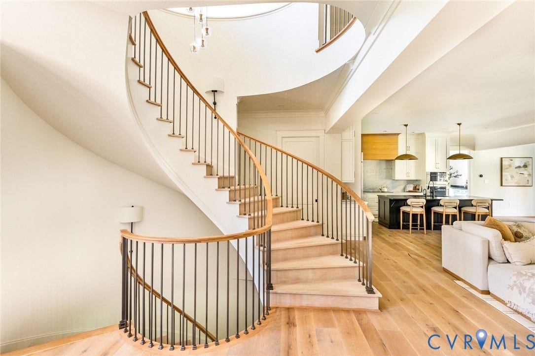 1136 Getaway Lane, Tuckahoe Creek, Goochland, VA 23103 Sweeping staircase, random-width floors, soaring ceilings, open spaces.